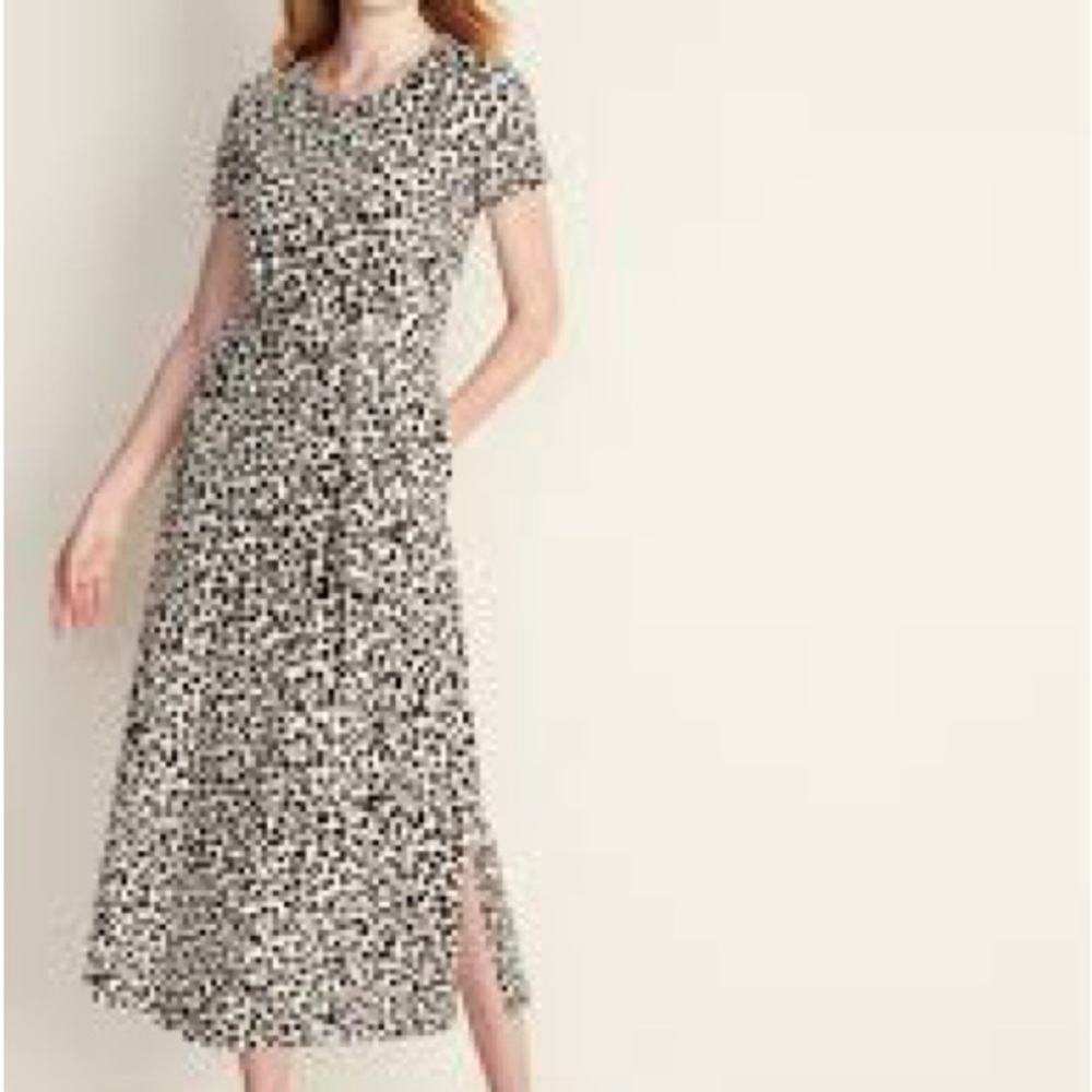 Old Navy Black and White Midi Sundress with Slit